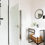 Vakantiehuis Ocean Pearl Sea Views Groups Sleeps 12 *