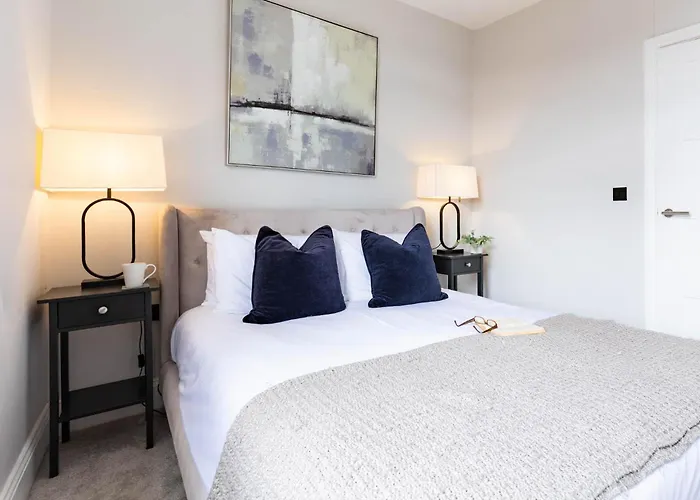 Ocean Pearl Sea Views Groups Sleeps 12